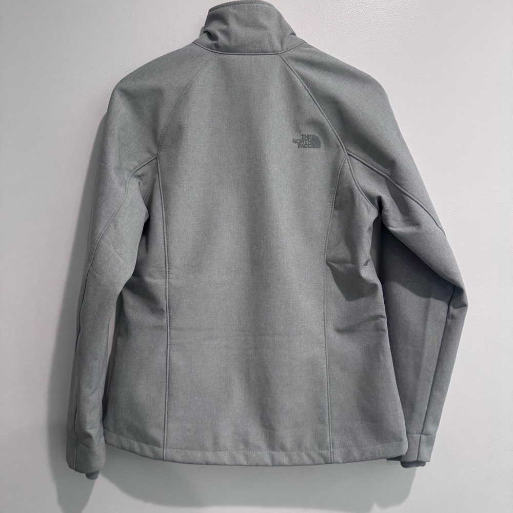 The North Face Women's Apex Bionic or Apex Barrier light gray size large new - Picture 2 of 14